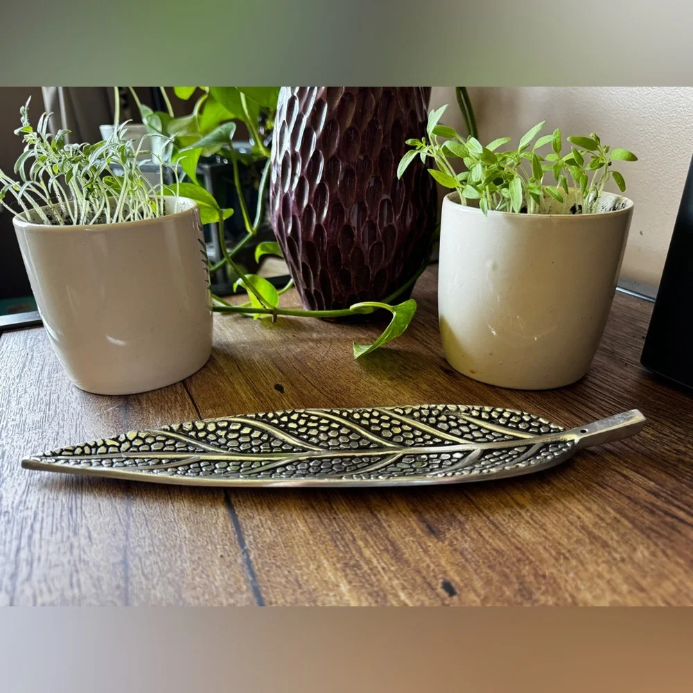 Silver Incense Holder | Pretty Leaf Shape - Picture 2 of 9